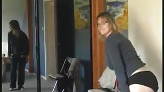 sa femme se fait jouir devant lui