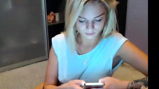 Horny blonde masturbate and squirt in webcam chat