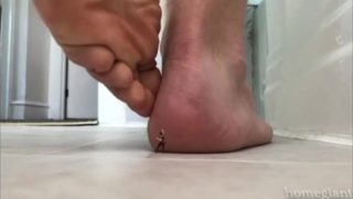 In the Morning - Male Giant stomps tiny - PREVIEW GAY MACROPHILIA