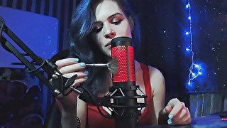 ASMR STROKING WITH A BRUSH 💋