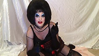 Dolled Up Drag Queen Inserting Bbc Dildo And Smoking