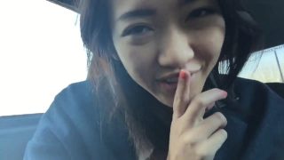 Asian pussy twat fingering in car