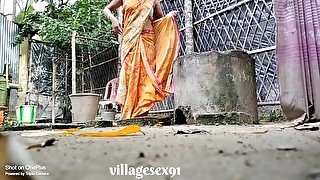 Indian Xxx Wife Outdoor Fucking ( Official Video By villagesex91)