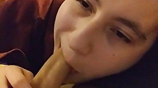 Teenage Deepthroating Cum Load - Blowing Cock