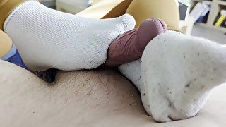 Should i allow him to cum under my dirty white socks?