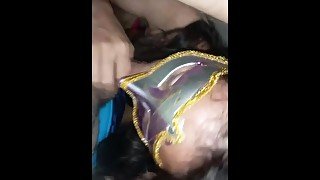 venezolana chupando la polla de su hermanastro