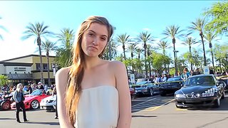 Masturbating in public brings Eva that naughty pleasure