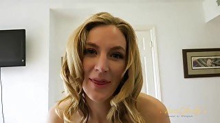 Update With Mona Wales