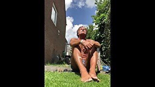 UltimateSlut live webcam Cum Orgasm in his public Garden