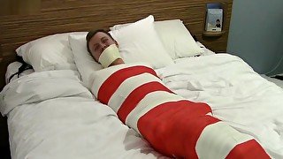 Tieguyuk vet wrap mummification