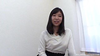 An Mizuki striped exposing her natural tits and sucks a hard cock