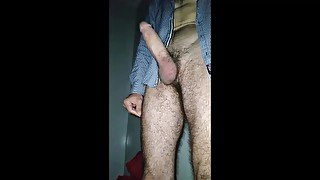 Teen Twink Jerking off and Cum four times !!