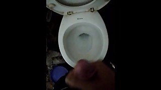 Pajeandome en el baño