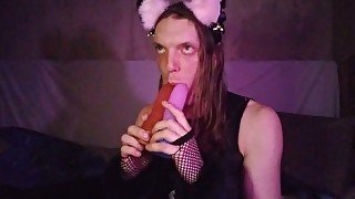 Sissy dildo bj