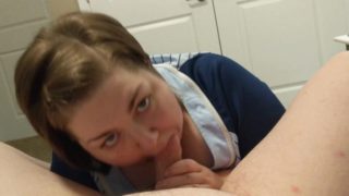 BBW surprises her fuckbuddy with a nice cock sucking