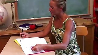 Horny mature teacher fucks her pussy and sucks cock