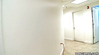 Diamond Kitty sucks a dick in the corridor of the studio