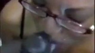 FRIENDS BABYMOM TAKING FACIAL