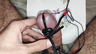 teen 18+ cums hands free estim electro cumshot