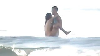 Crazy Couple Fucks In The Sea