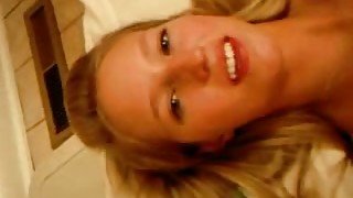 My girlfriend is a very confident chick and she loves masturbating on camera