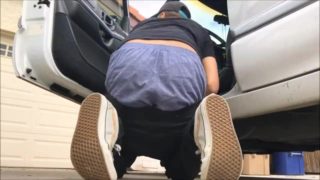 Car Sag - SexySaggerYo