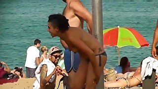 Beach Topless Amateur Close-Up Video