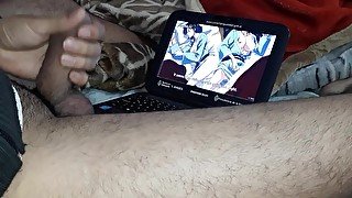 Me hago una paja mirando hentai