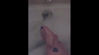 Bubble Bath Time! Sexy bubbly feet & relaxation! ^_^ 