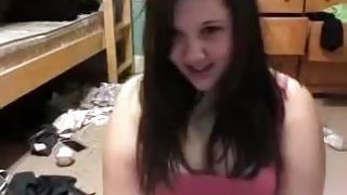 HORNY SWEET GIRL SHOW BOOBS