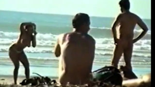 Str8 big dick on beach