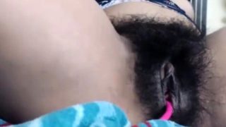 older hairy cam-slut