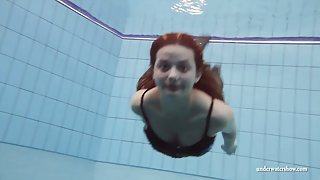 UnderwaterShow Video: Zuzanna