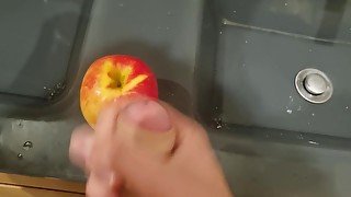 Cuming on apple