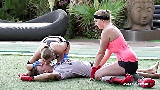 Haley Hill And Scarlett Scott - And Have An Anal Trio With Their Trainer