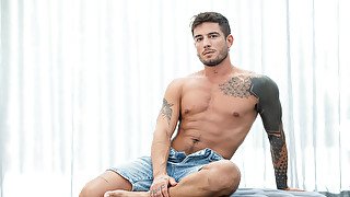 Aroused men combine oral with sex in passionate cam tryout