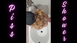 Piss shower for blondie