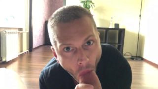 Good russian gay skut sucks a big juicy cock and takes it in his mouth