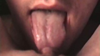 Drunk wifey gives me a blowjob and I eat her wet pussy with joy