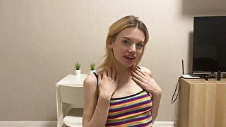 Solo babe decides to record her latest solo experience