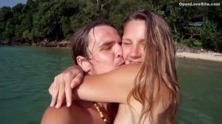 Public blowjob in the sea