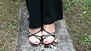 Nylon Feet pedal pumping