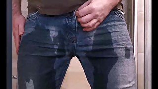 Jeans wetting