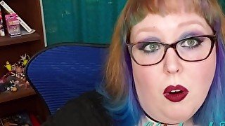 BBW reviews and uses Geeky Sex Toys Sailor Girl dildo pussy closeup