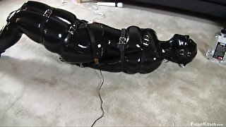 Orgasm In Rubber