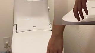 トイレで激しいオナニーしてたら便器に・・・