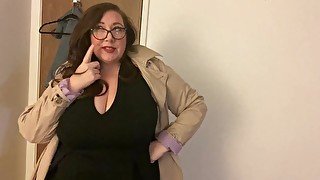 BBW Mommy Wears Strap On Makes you Obey