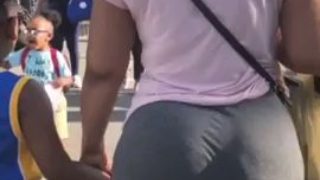 Candid milf ass