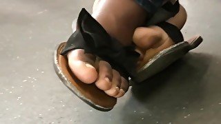 Ebony toes dirty sole