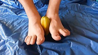 Foot Job on a Star Fruit With Crush Finale